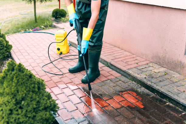 Professional Pressure Washing Services in Riverside, OH